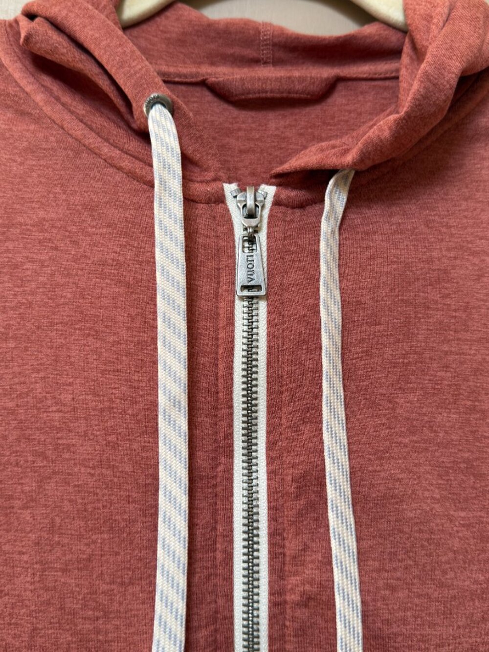 Vuori Rust Heather Full-Zip Hoodie Size Small - Picture 3 of 5